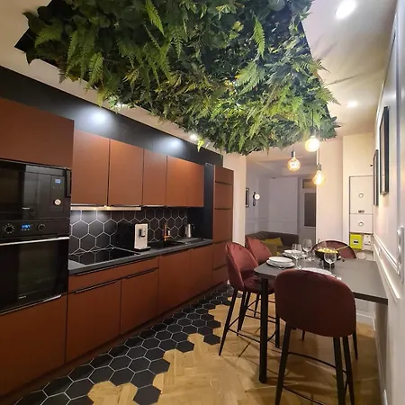 דירה L'improbable Raffine, Elegant Et Chaleureux Les Hauts-Saint-Jean