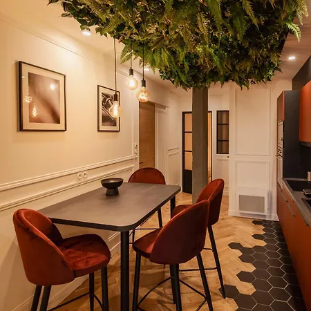 L'improbable Raffine, Elegant Et Chaleureux Les Hauts-Saint-Jean