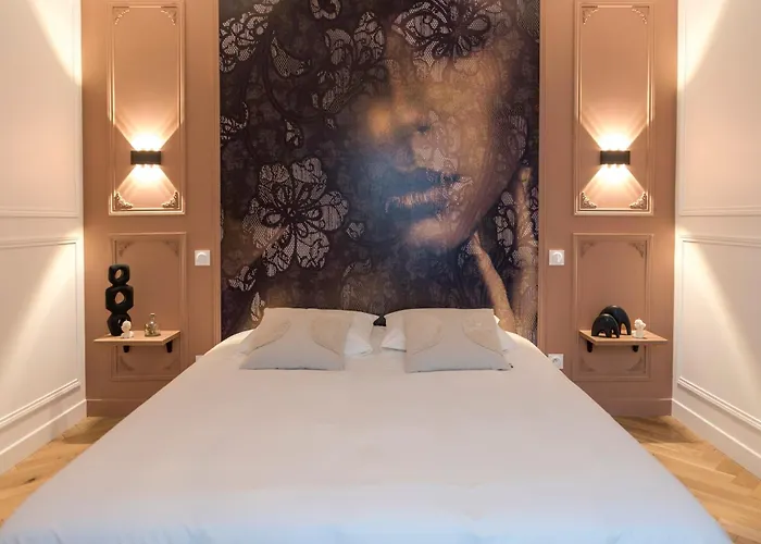 L'improbable Raffine, Elegant Et Chaleureux Apartamento