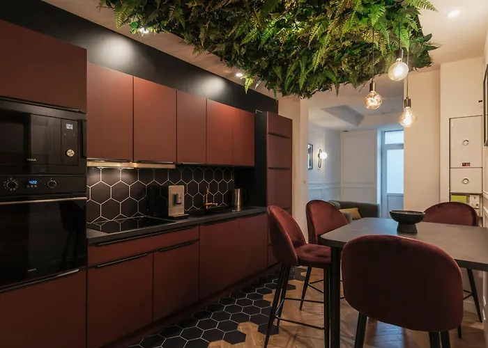 L'improbable Raffiné, élégant Et Chaleureux