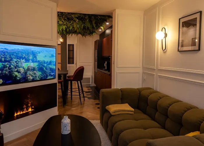 L'improbable Raffine, Elegant Et Chaleureux Apartamento