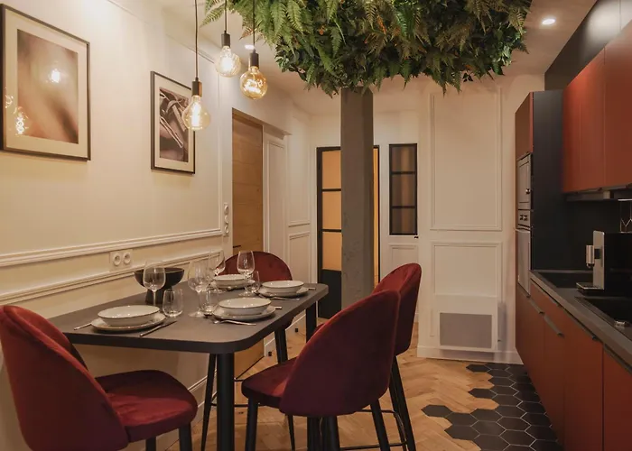 Appartement L'improbable Raffiné, élégant Et Chaleureux